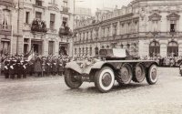Les Honneurs rendus au Roi Jean par l'E.M.P.T. du Mans en janvier 1952